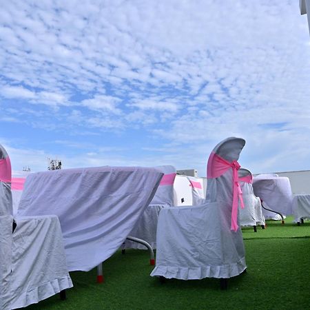 Hotel Silver Land New Digha With Rooftop Pool Exteriör bild