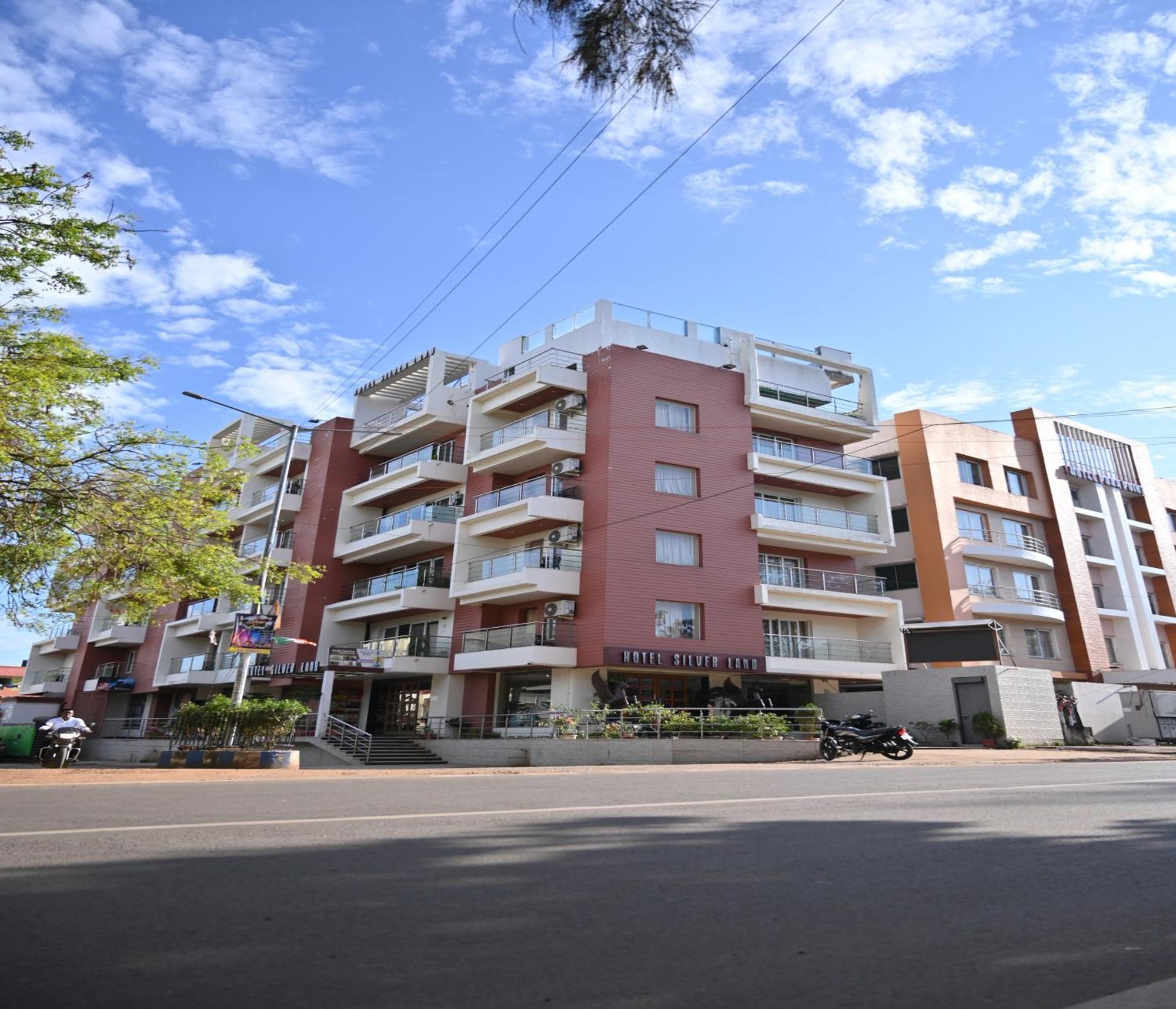 Hotel Silver Land New Digha With Rooftop Pool Exteriör bild