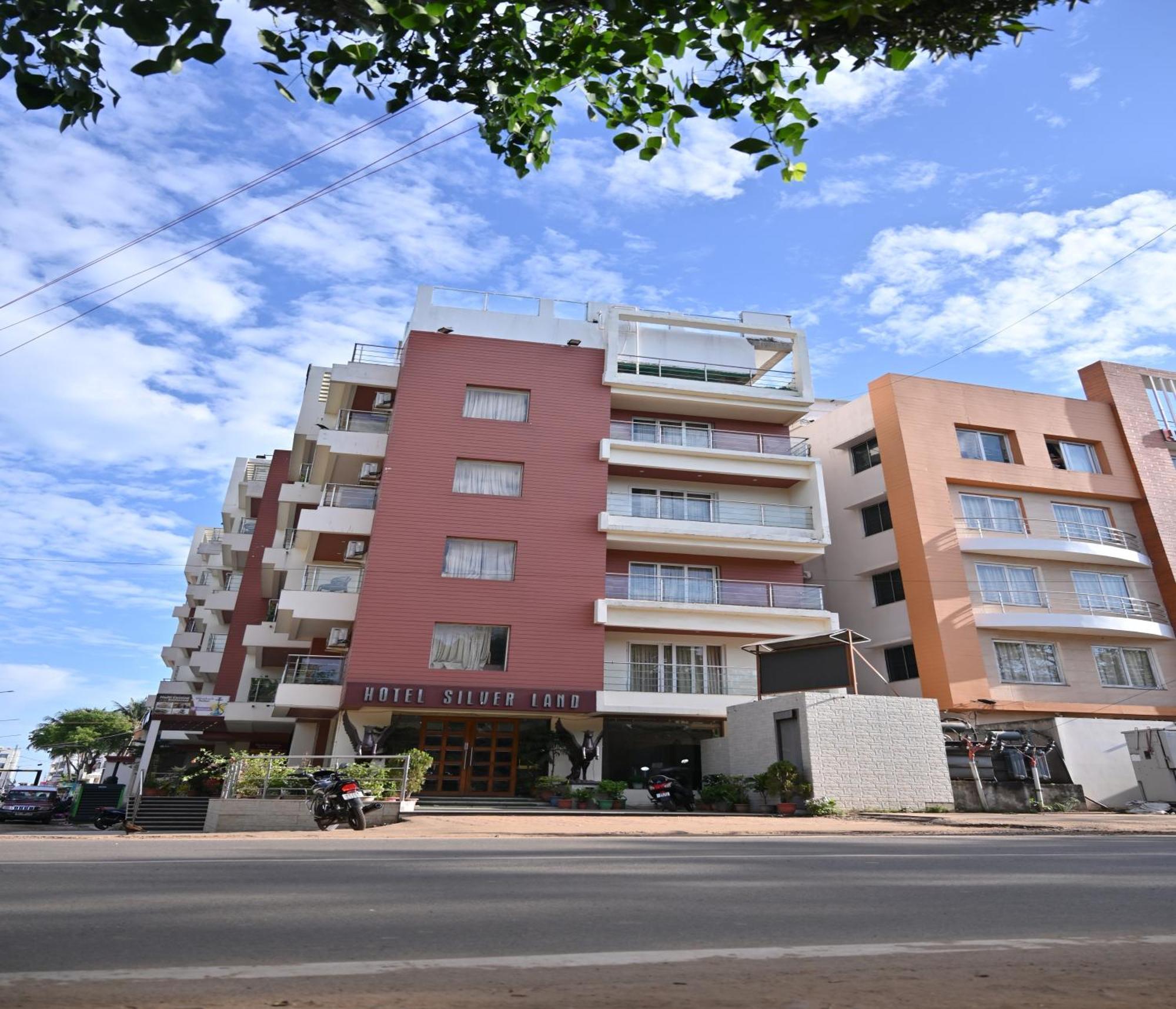 Hotel Silver Land New Digha With Rooftop Pool Exteriör bild