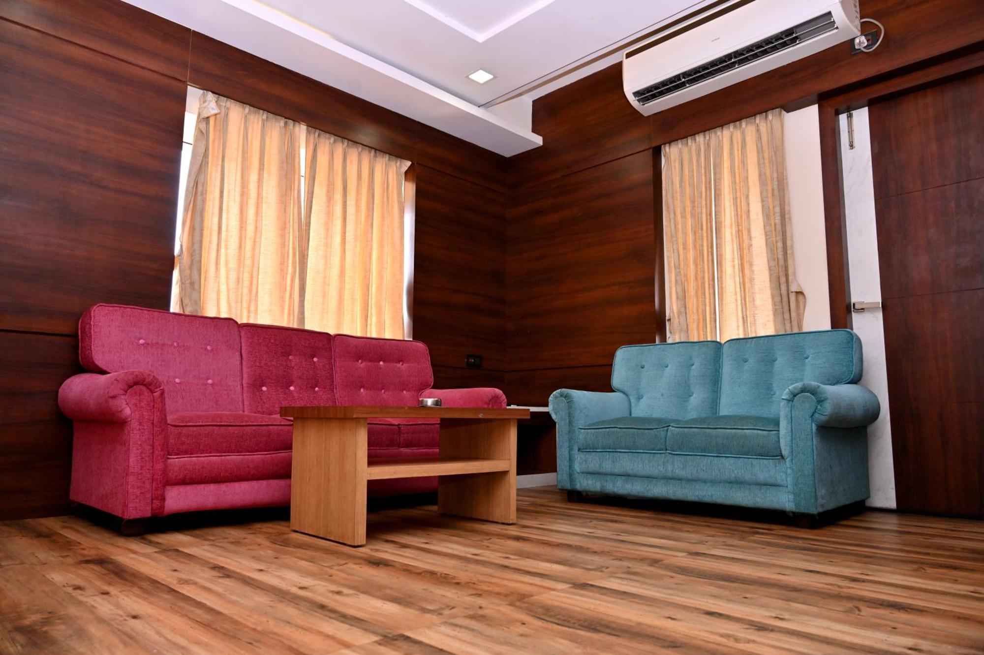 Hotel Silver Land New Digha With Rooftop Pool Exteriör bild